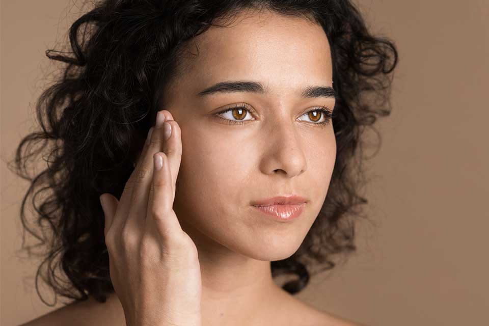 کلاژن وریسول (VERISOL) چیست و چه مزایایی دارد؟ | سمانیک
