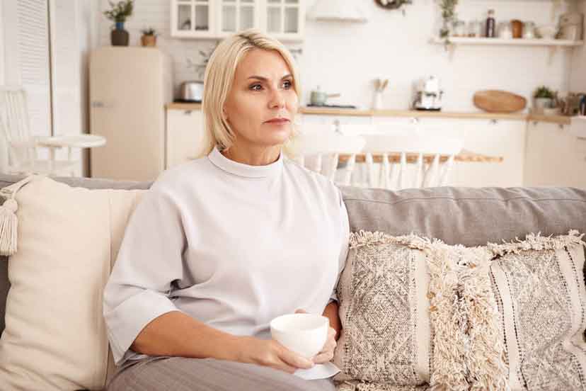آیا تنبلی تخمدان باعث یائسگی می شود؟