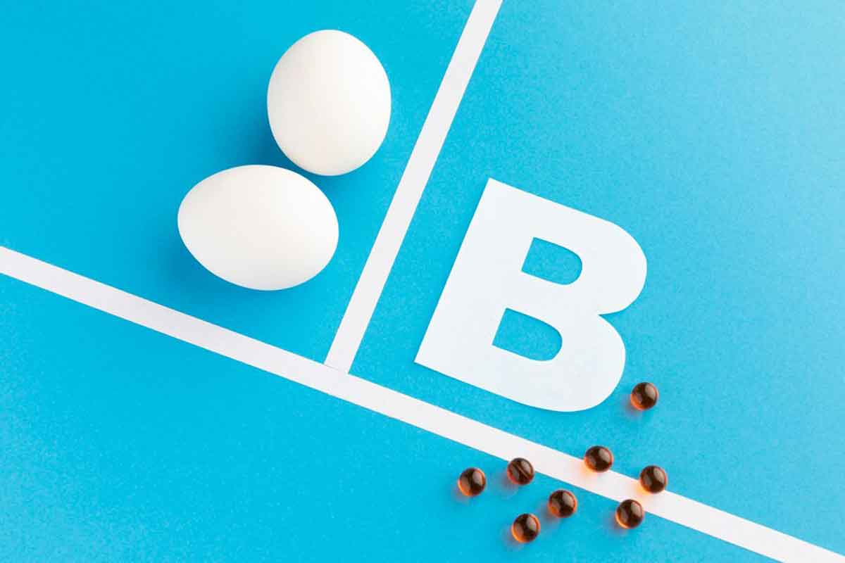 کمبود ویتامین B12
